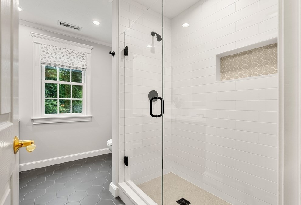 330 Grn St, Northborough MA 01532-1015 exterior