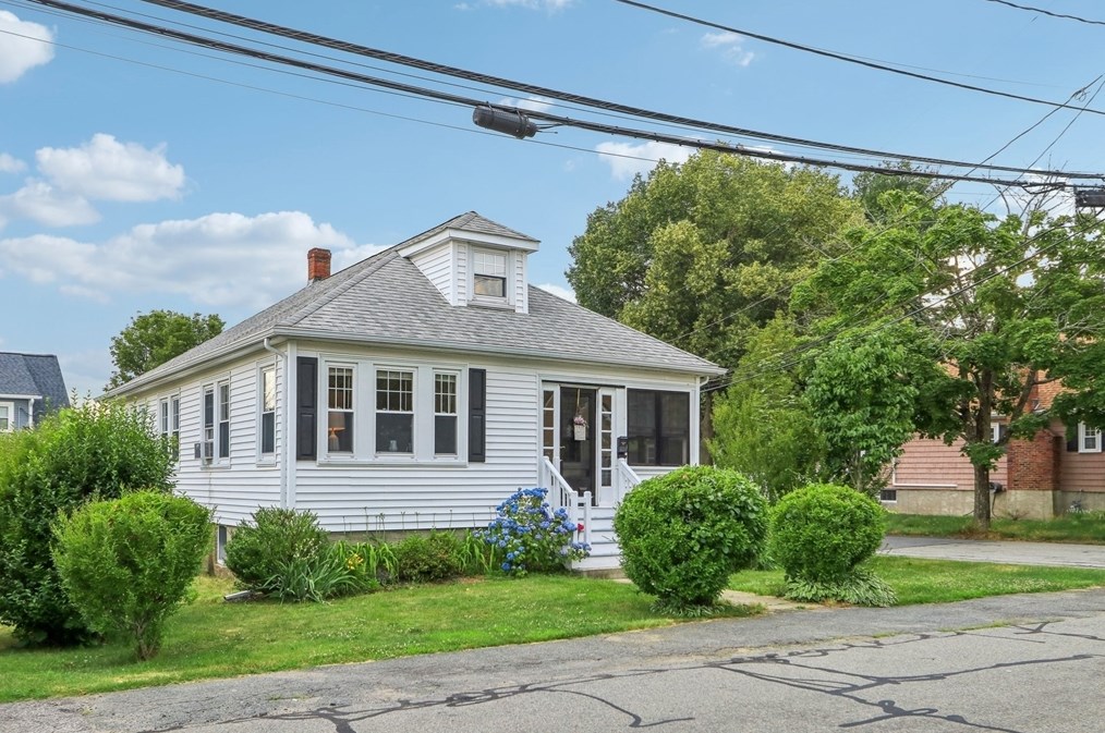 27 Sherman Rd, Dedham, MA 02026