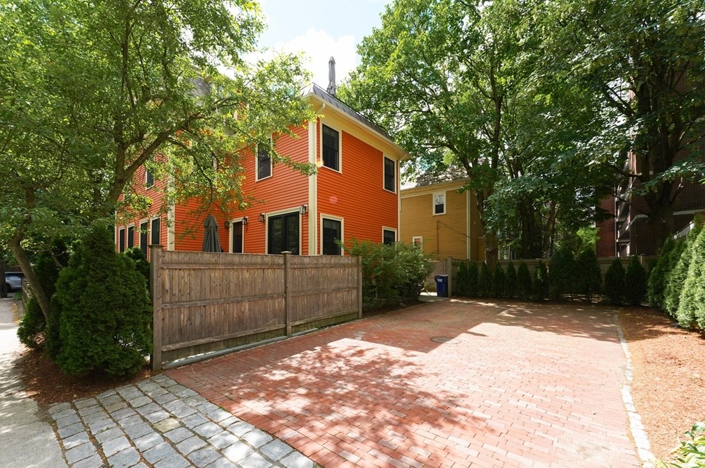 23 Irving St #1, Cambridge, MA 02138