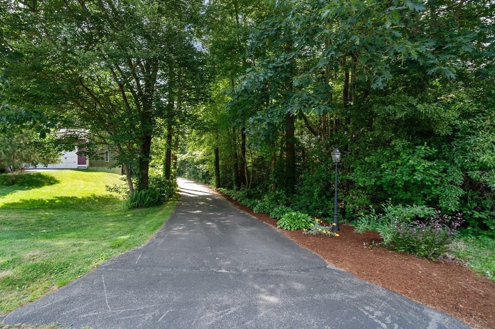 50 3 Rivers Dr, East Bridgewater, MA 02324