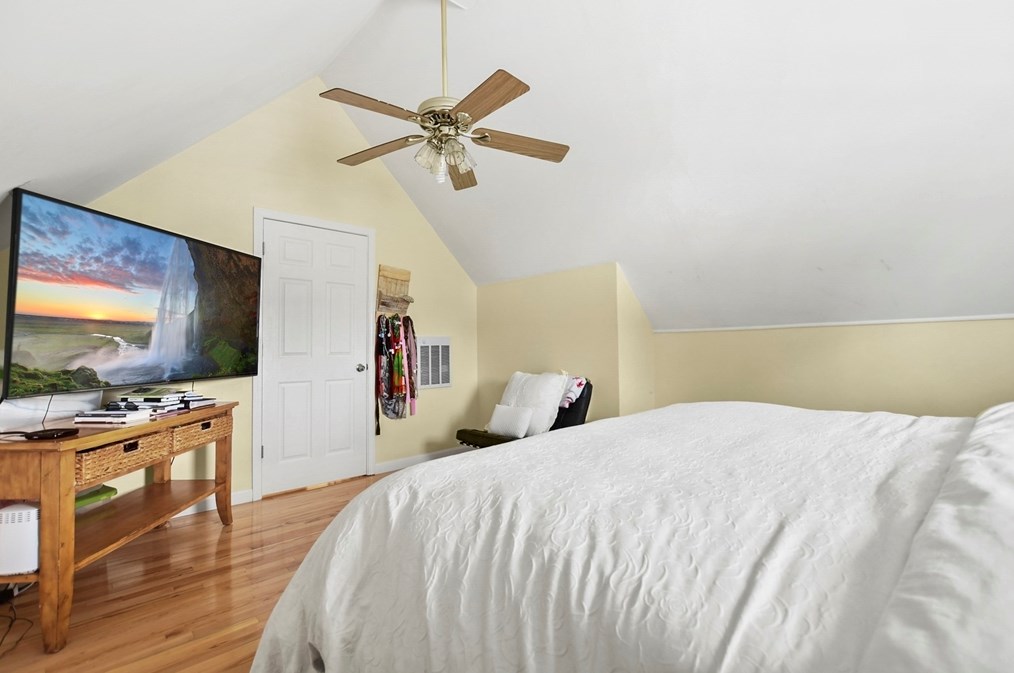 229 Webster St, Malden MA 02148-4426 exterior