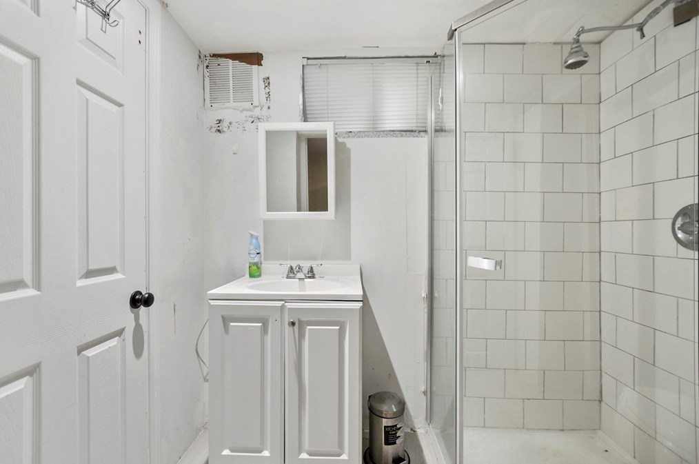 229 Webster St, Malden MA 02148-4426 exterior