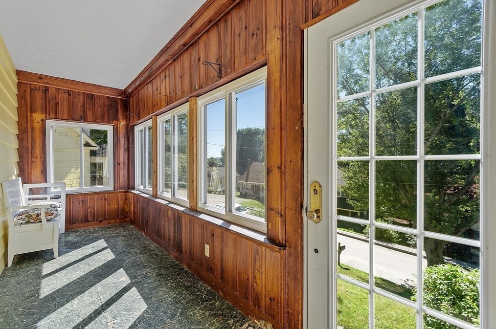 17 Heath St, Worcester, MA 01610