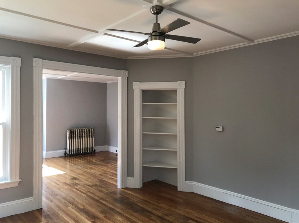 199 Burrill St #1, Swampscott, MA 01907