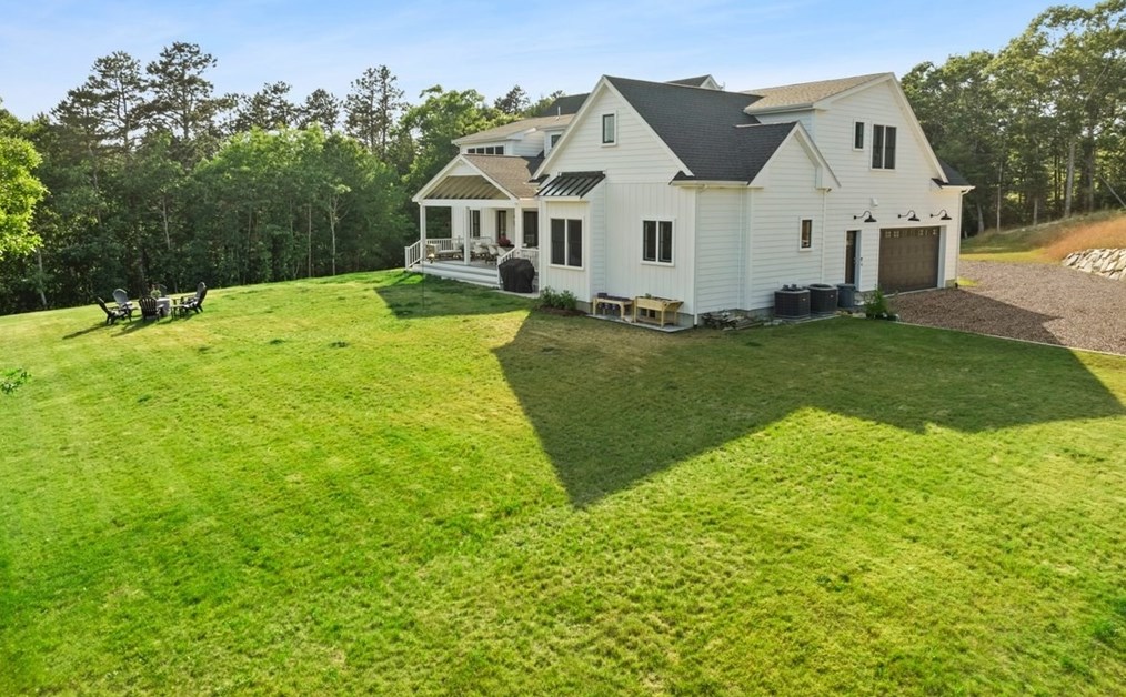 1510 Old Sandwich Rd, Plymouth, MA 02360