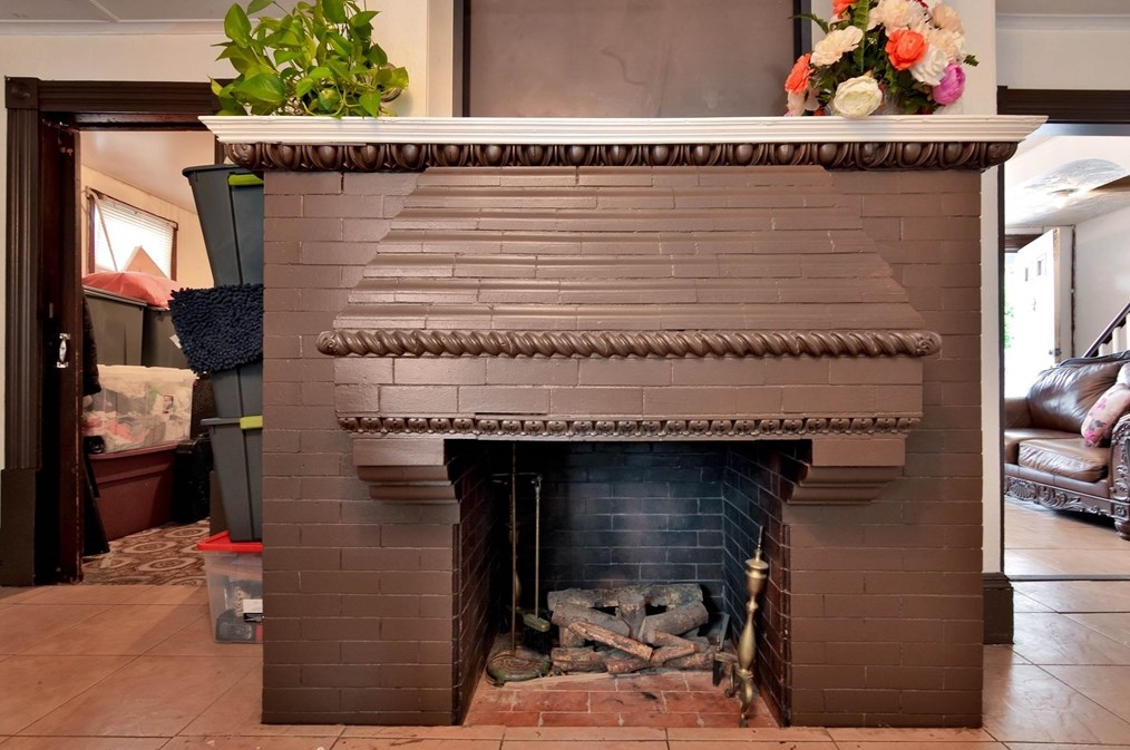 39 Haverhill St, Lawrence MA 01840-1811 exterior