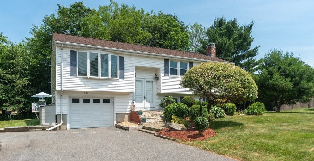 139 Ann St, Raynham, MA 02767
