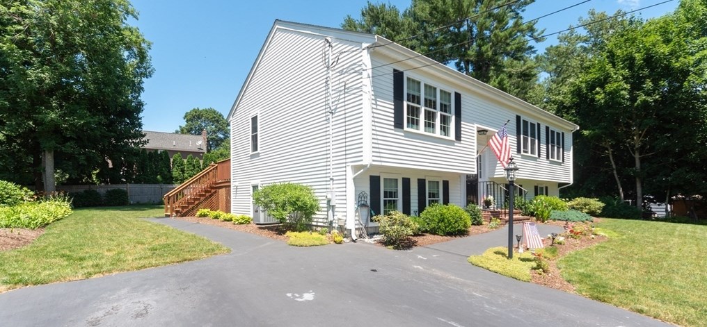 70 Winter St, East Bridgewater, MA 02324