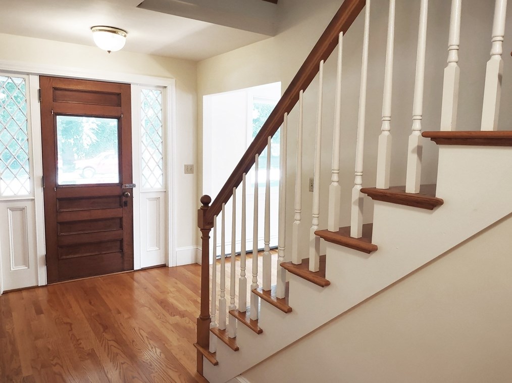 582 Massachusetts #front, Lexington, MA 02421