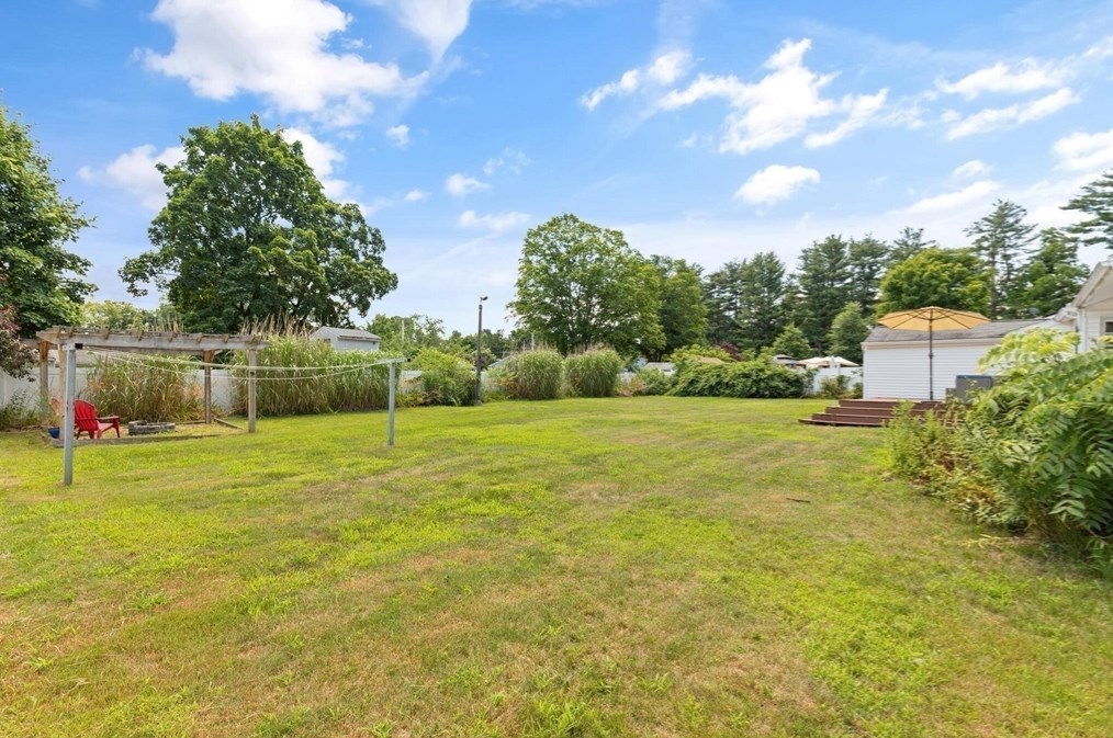 411 Main St, Lancaster MA  01523-2854 exterior