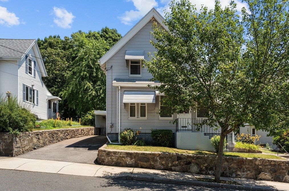 11 Tyler St, Malden, MA 02148