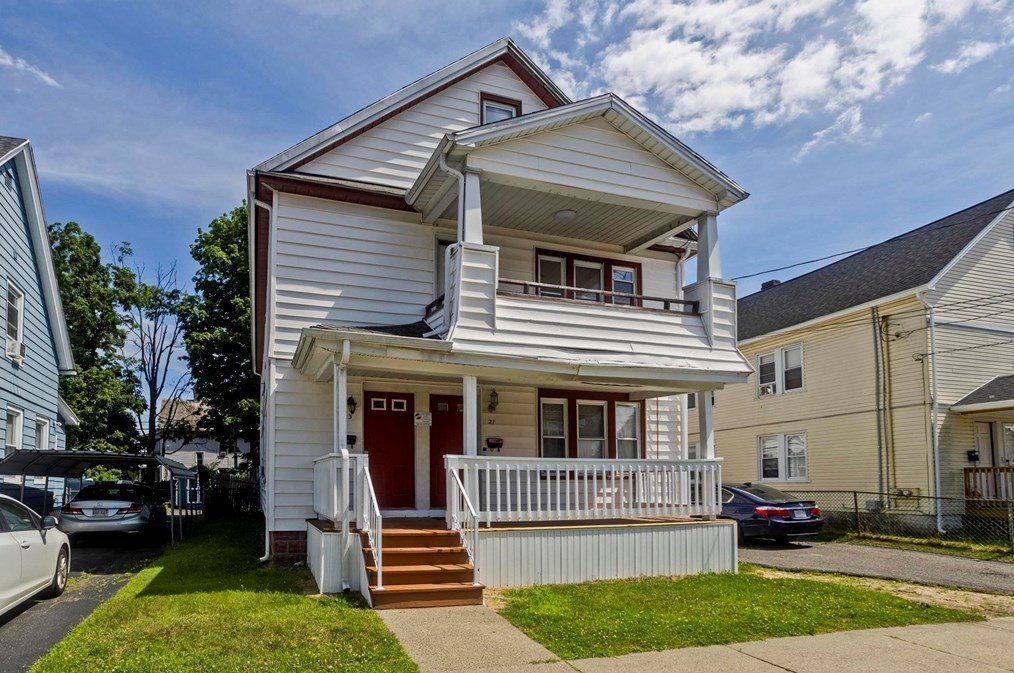 21-23 Governor St, Springfield, MA 01104