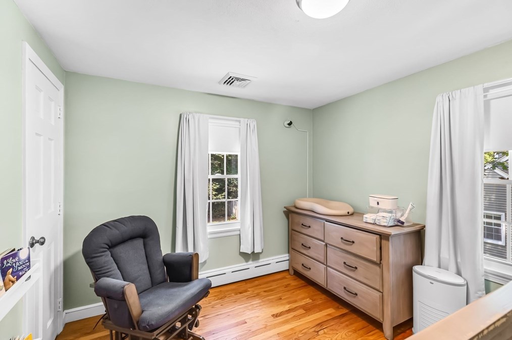 498 Converse St, Springfield MA  01106-1713 exterior