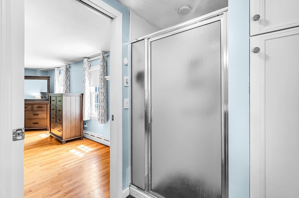 498 Converse St, Springfield MA  01106-1713 exterior