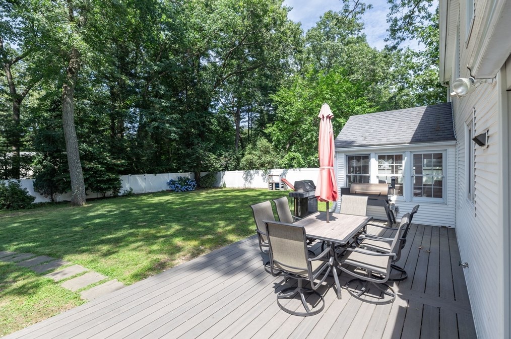 498 Converse St, Springfield MA  01106-1713 exterior