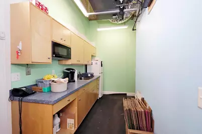 246 E Main St, Fall River, MA 02724 - Photo 24