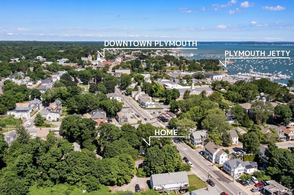 103 Sandwich St, Plymouth MA  02360-3357 exterior