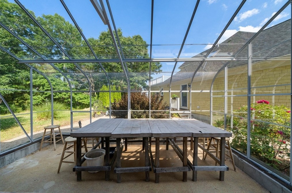 280 Ctr Hl Rd, Plymouth MA 02360-1368 exterior