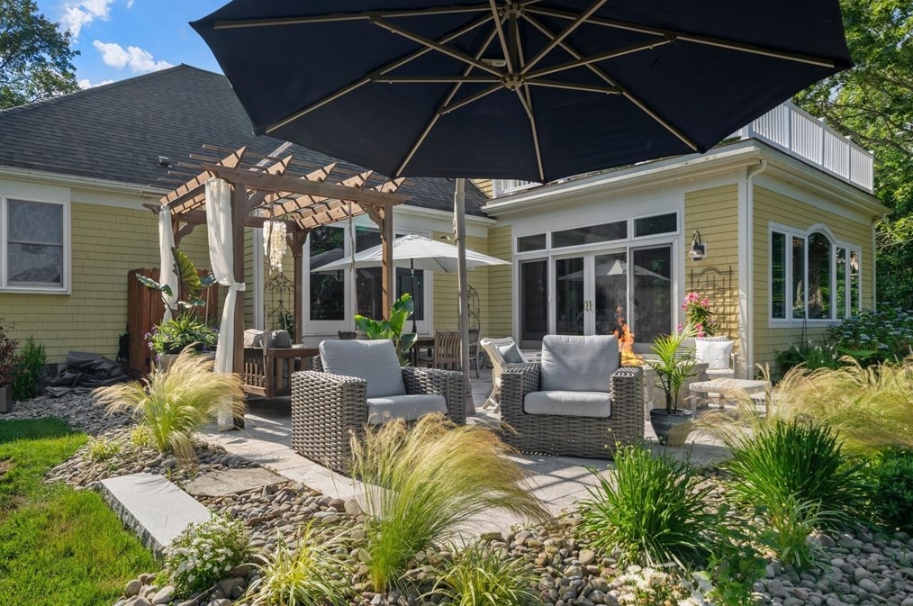 280 Ctr Hl Rd, Plymouth MA 02360-1368 exterior