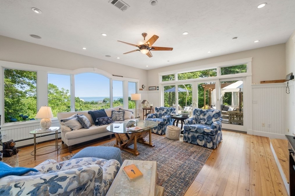 280 Ctr Hl Rd, Plymouth MA 02360-1368 exterior