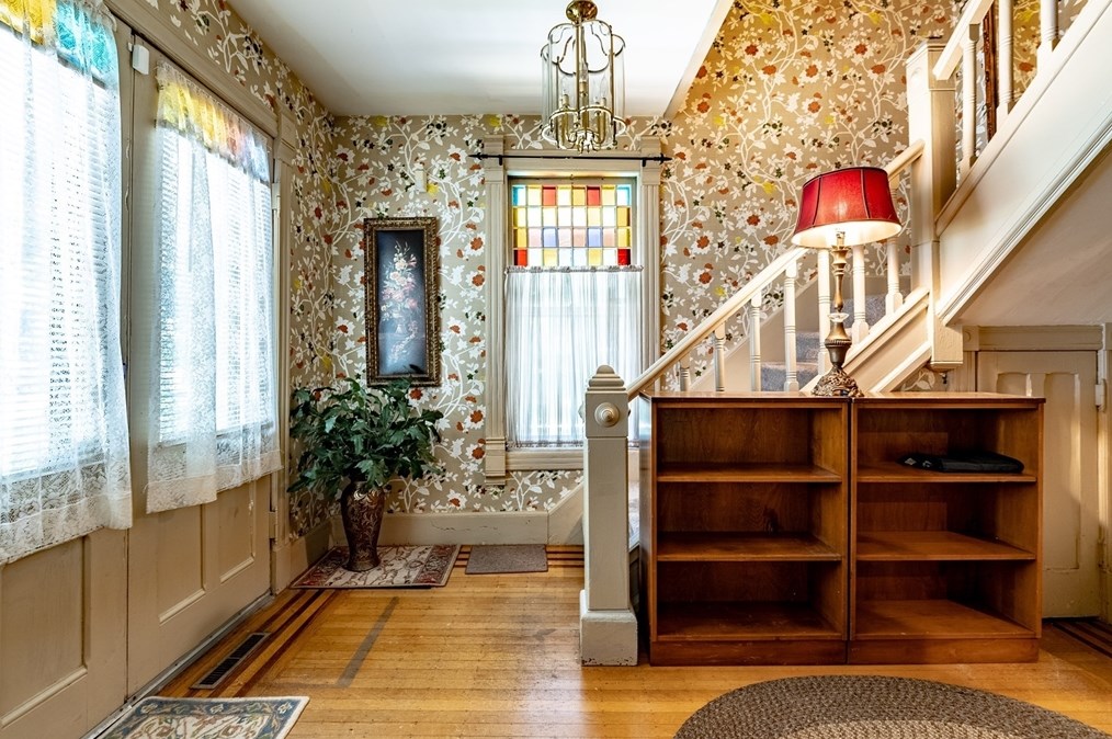 136 Bowdoin St, Springfield, MA 01109