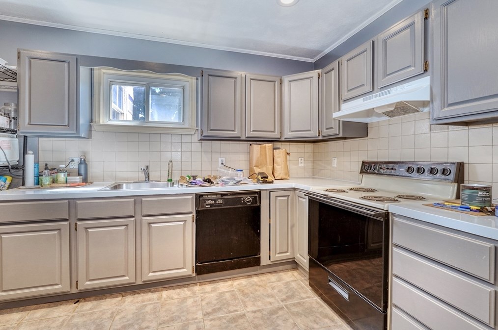 50 White St, Belmont, MA 02478