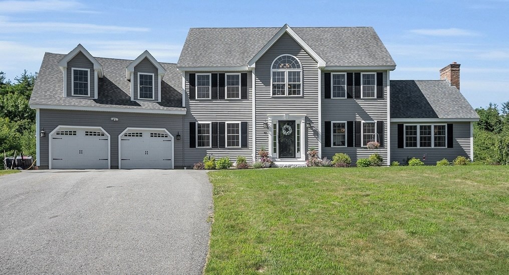 65 Easter Brook Rd, Lunenburg, MA 01462