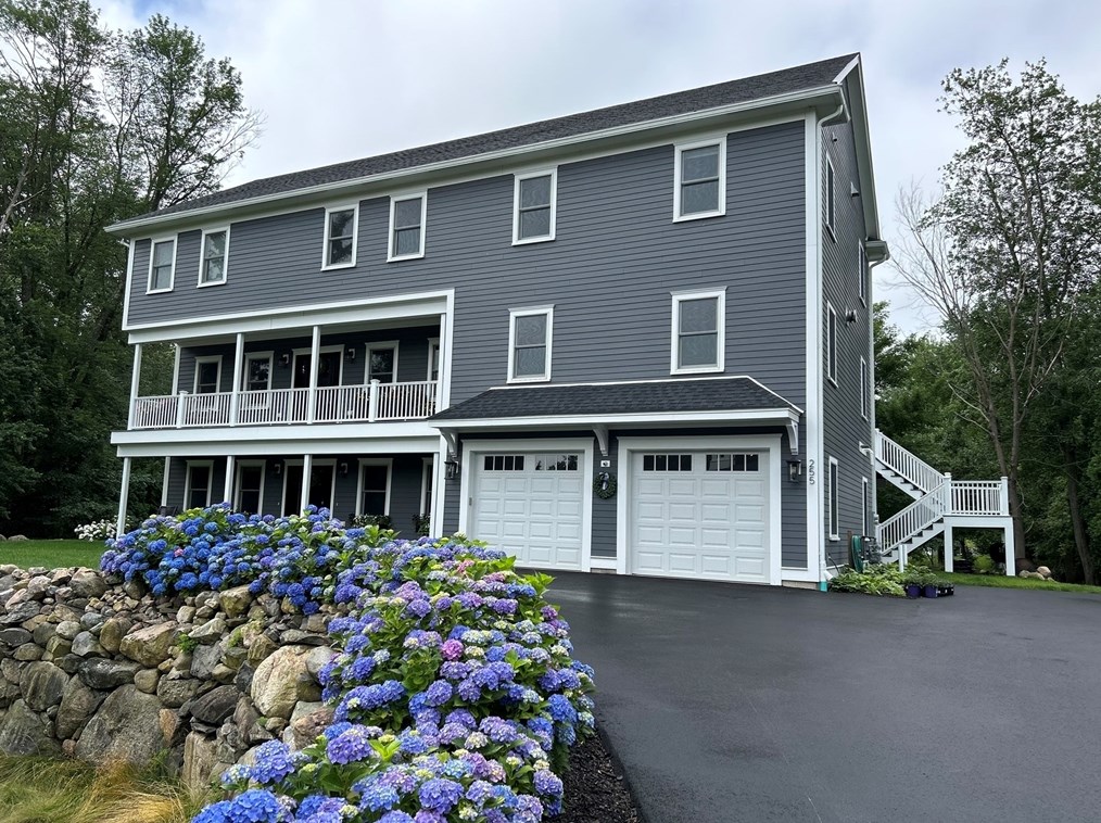 255 Bullard St, Walpole, MA 02081