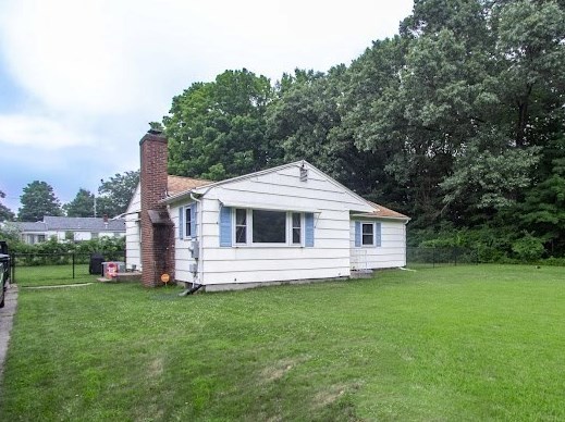 6 Capitol Rd, Springfield, MA 01119