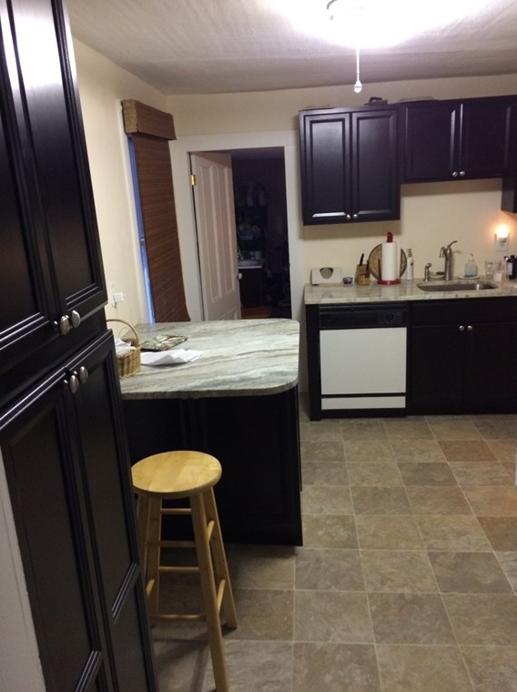 755 Washington St #2, Holliston, MA 01746