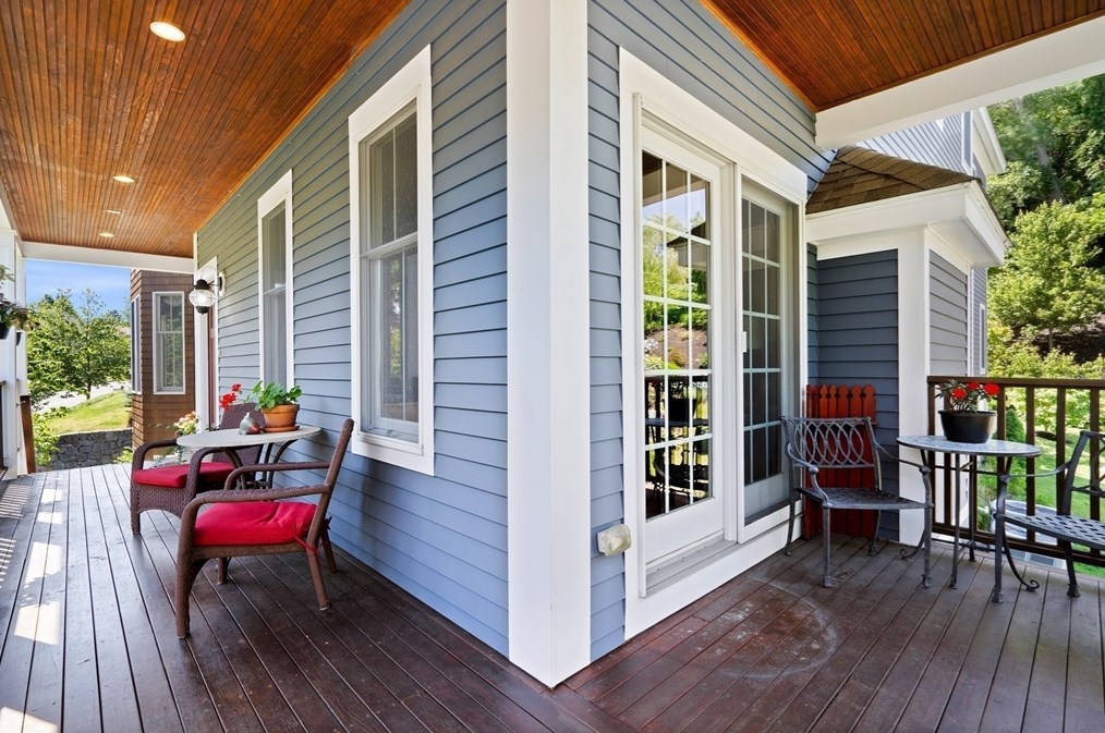 68 Leggs Hill Rd, Marblehead, MA 01945 exterior