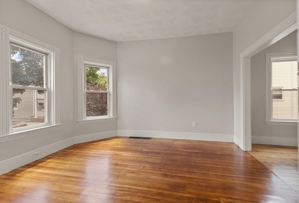 20 Fairmount St, Everett, MA 02149