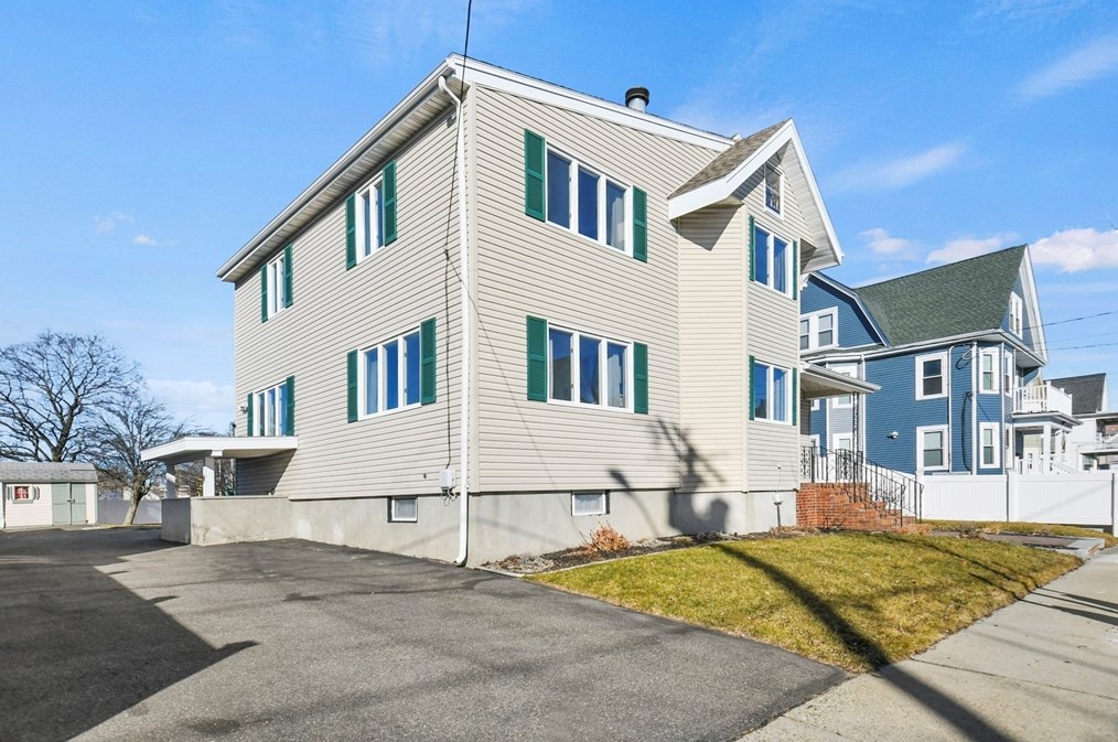 67 Gale St, Malden, MA 02148