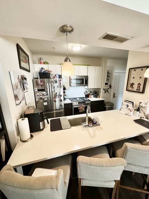 1022 Hancock St #8, Quincy, MA 02169