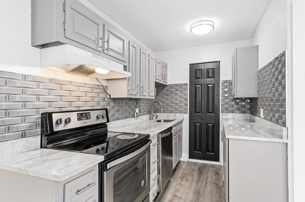 21 Pemberton St, Worcester, MA 01610