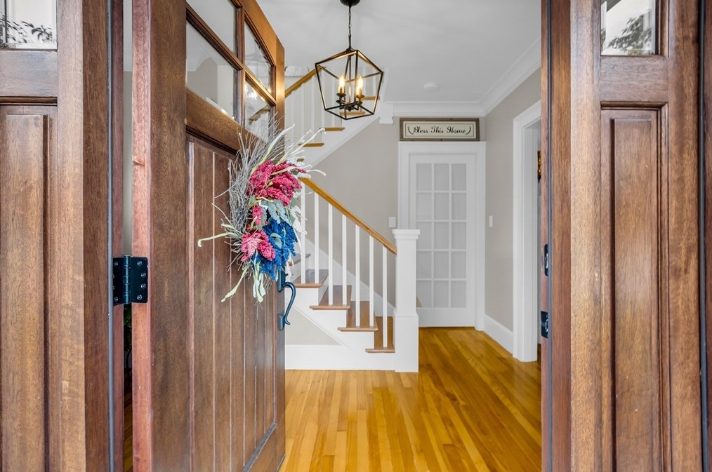 417 Merriam Ave, Leominster, MA 01453