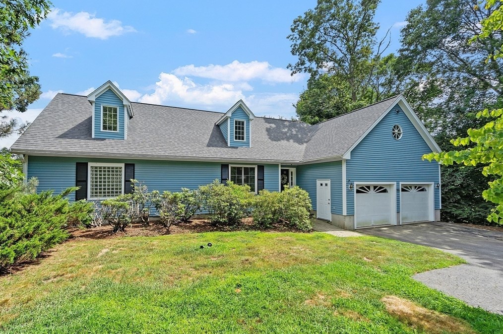 198 Foster St, Littleton, MA 01460