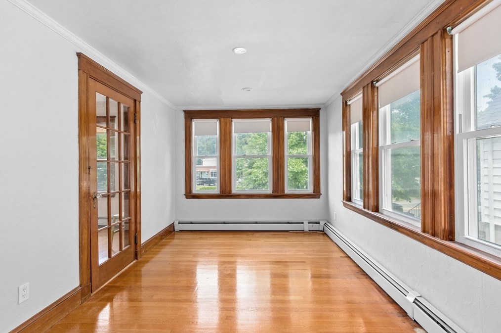 922 Furnace Brk Pkwy, Quincy MA 02169-2304 exterior