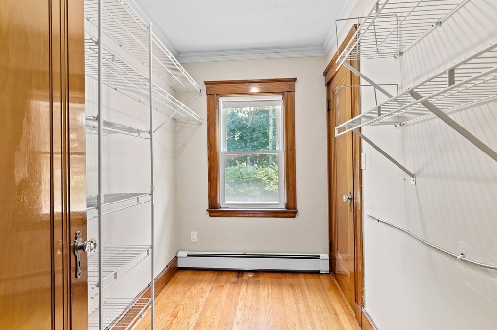 922 Furnace Brk Pkwy, Quincy MA 02169-2304 exterior