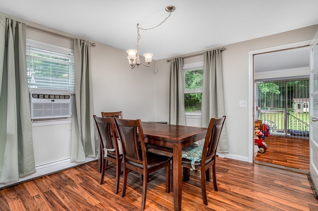 311 Pleasant St, Leominster MA  01453-6227 exterior