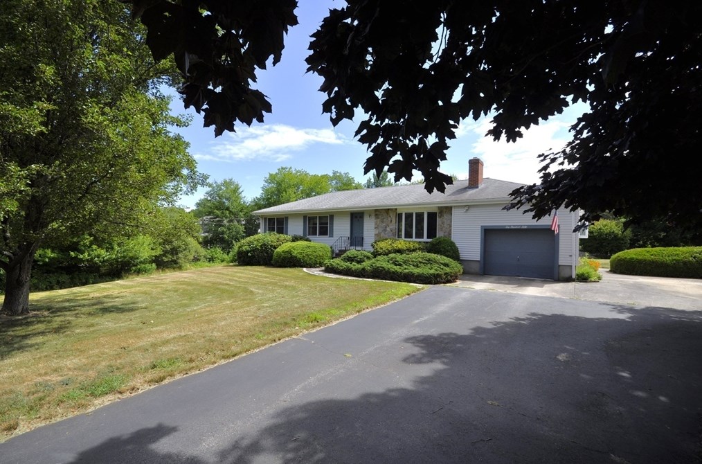 250 Thayer Ave, East Bridgewater, MA 02333