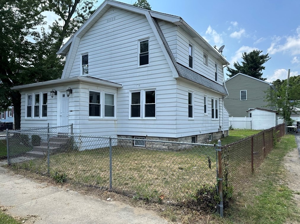 4 Langdon, Springfield, MA 01104