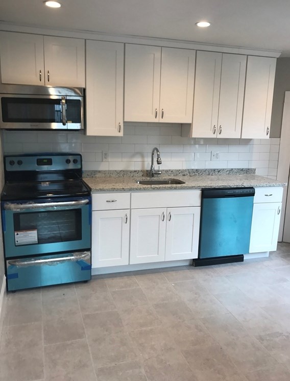 220 Dorchester St #2, Boston, MA 02127