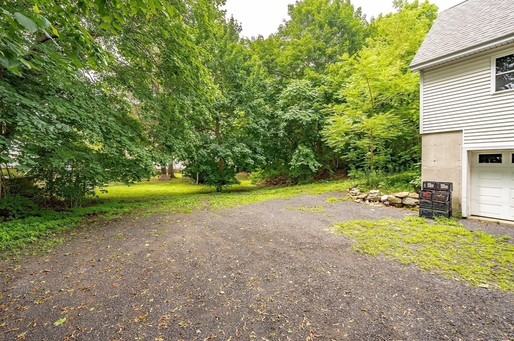 1254 Main St, Palmer MA  01069-1847 exterior