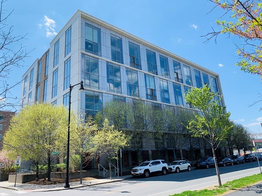 1 Earhart St Unit 521, Cambridge, MA 02141