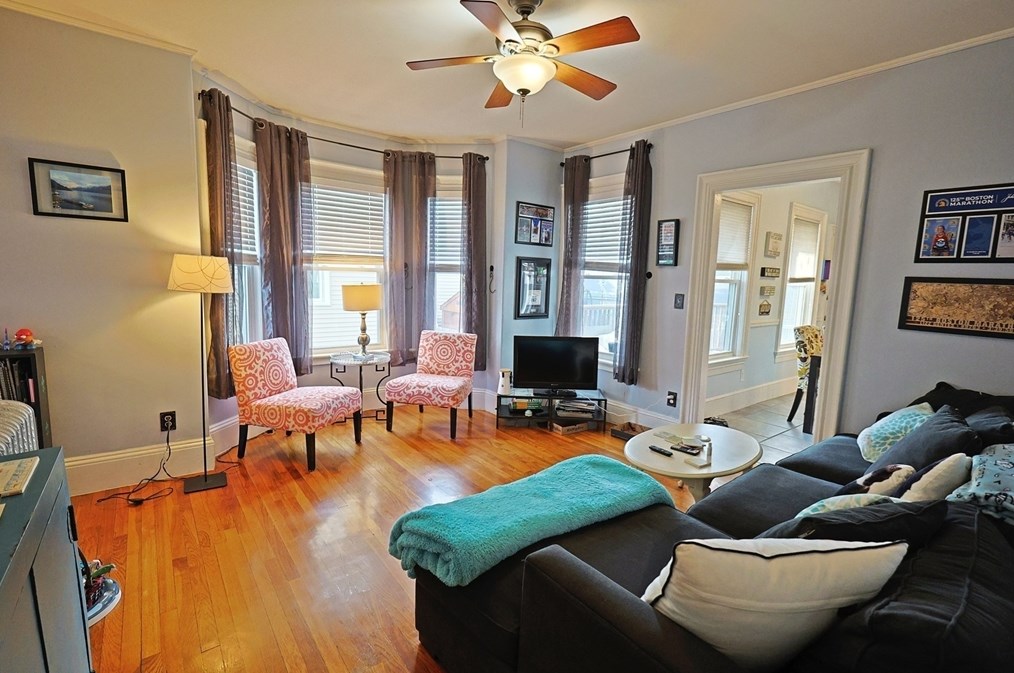 82 Brown St Unit 1, Waltham, MA 02453