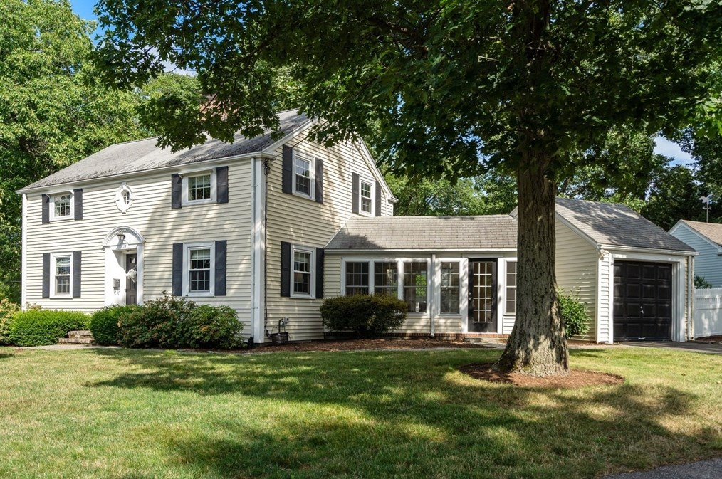 24 Hickory Cliff Rd, Newton, MA 02464