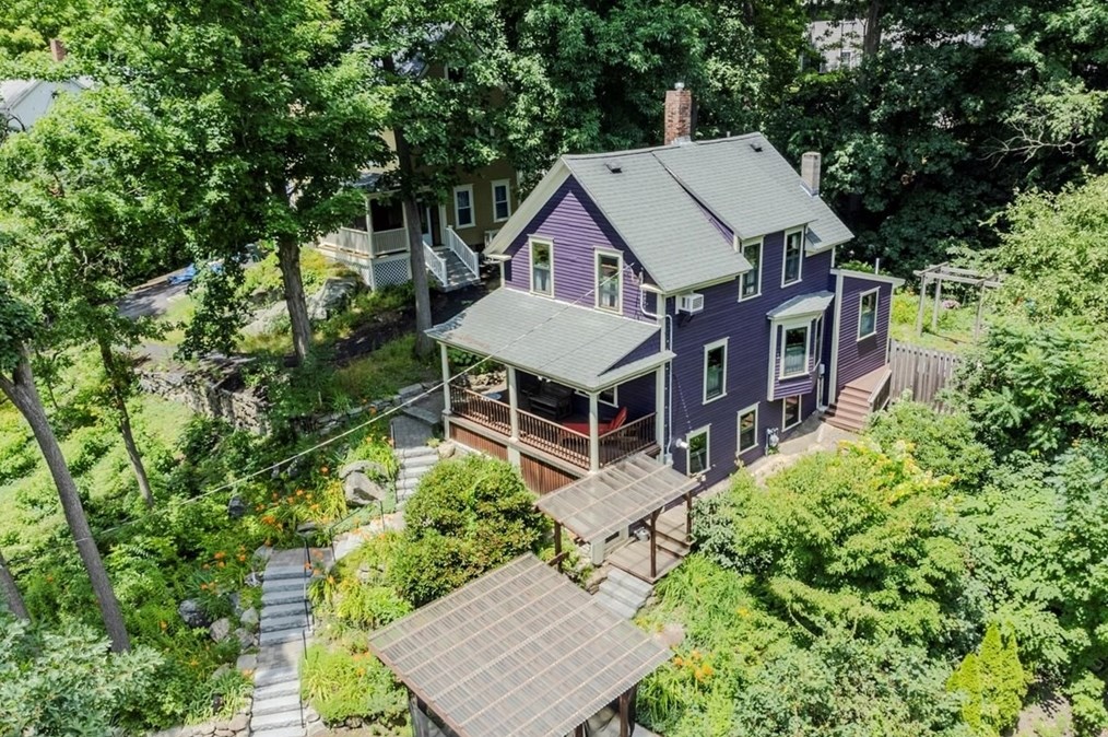 38 Cambridge St, Ayer, MA 01432