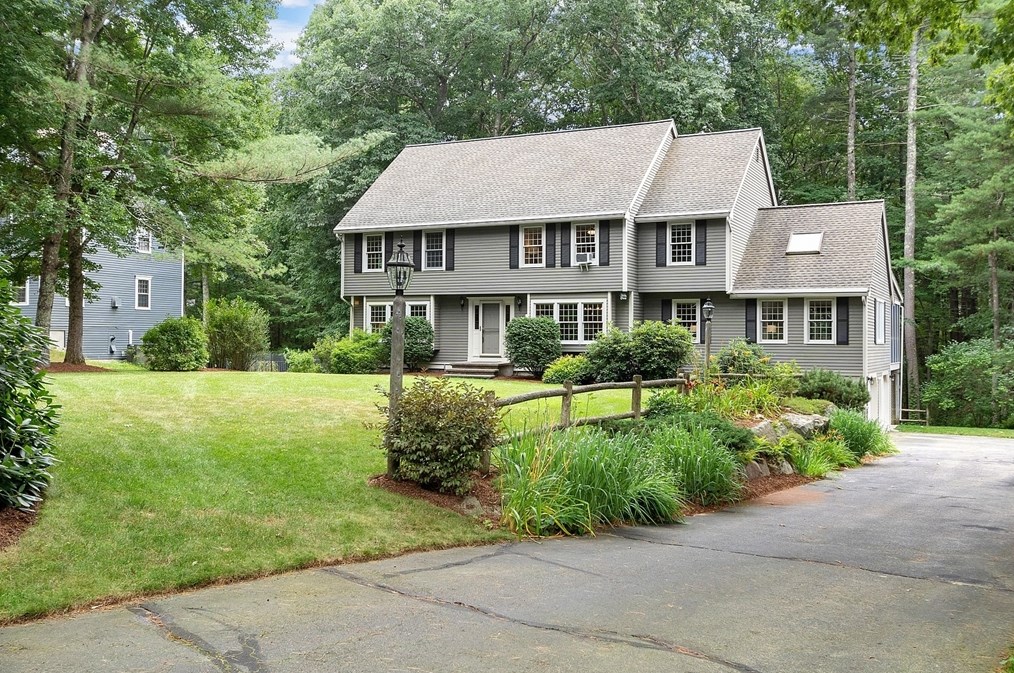 47 Village View Rd, Westford, MA 01886 exterior