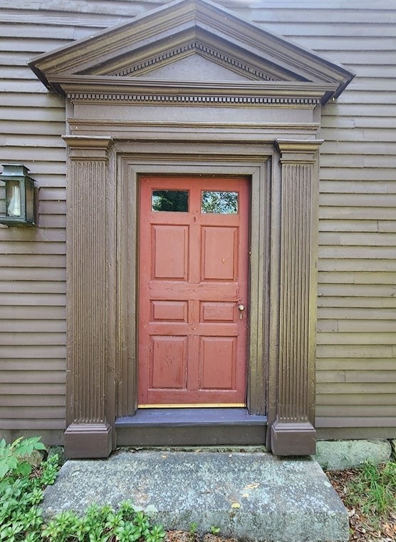 187 Seekonk St, Norfolk MA  02056-1157 exterior